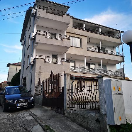 Apartment Elvira Chernomorets Esterno foto