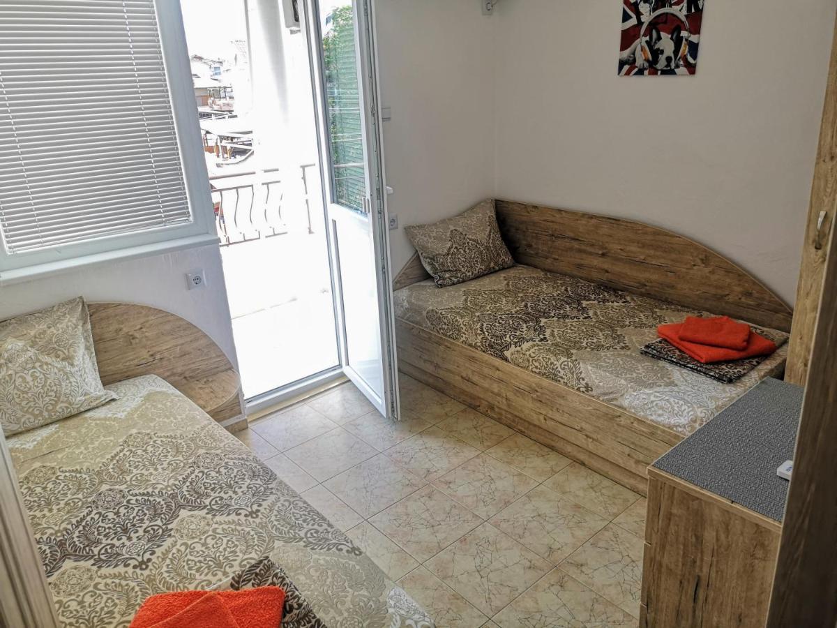 Apartment Elvira Chernomorets Esterno foto