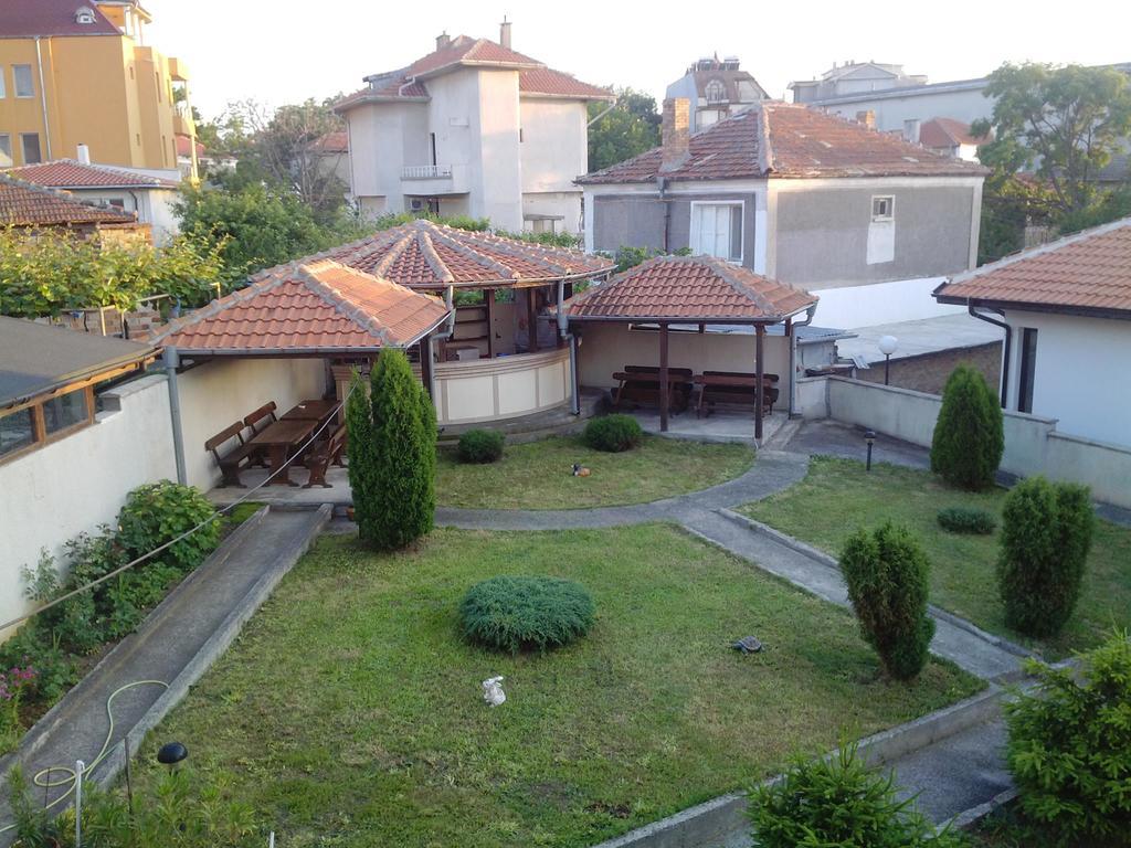 Apartment Elvira Chernomorets Esterno foto